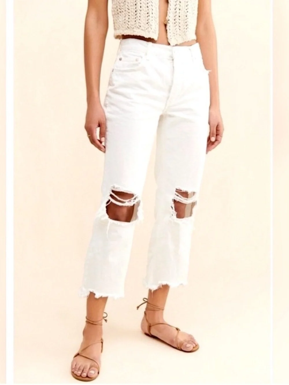 FREE PEOPLE WE THE FREE Maggie Beachy Shredded Distressed White Cropped Jeans